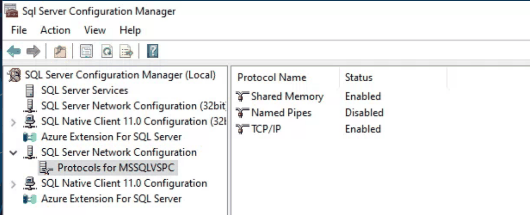 SQL Server Configuration Manager mit aufgeklappter SQL Server Network Configuration, rechts die Protokolle Shared Memory, Named Pipes und TCP/IP